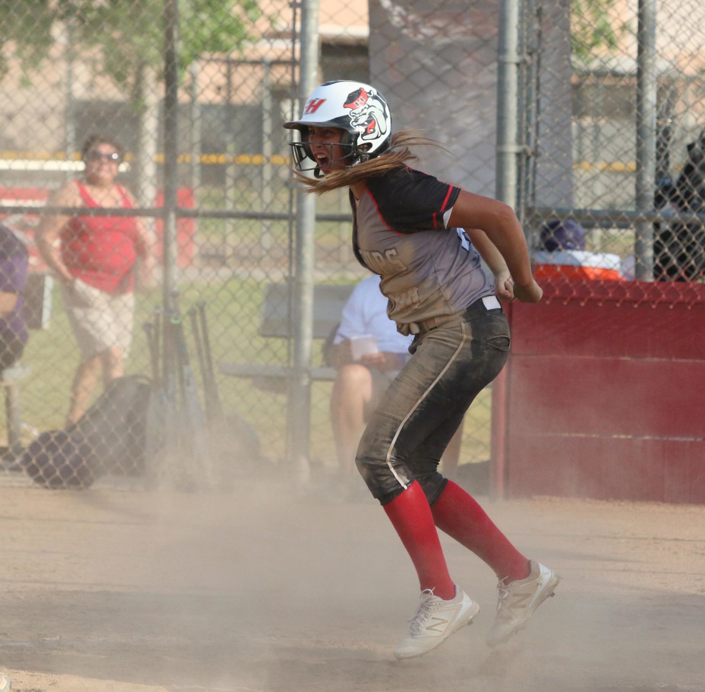 Bullpups use big sixth inning to reach semifinals